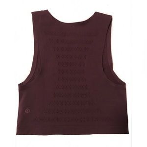 NWOT Lululemon Crop Top